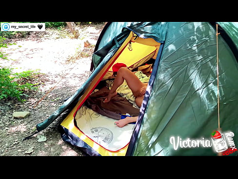 ❤️ Gefilmd op camera Gepassioneerd aftrekken Vreemdeling in een tent ️ Porno at nl.novoporn.ru ❌❤
