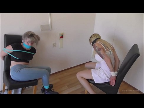 ❤️ Verslaafd / vastgebonden en de mond gesnoerd / jonkvrouw in nood ️ Porno at nl.novoporn.ru ❌❤
