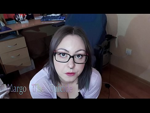 ❤️ Sexy meisje met bril zuigt Dildo diep op camera ️ Porno at nl.novoporn.ru ❌❤