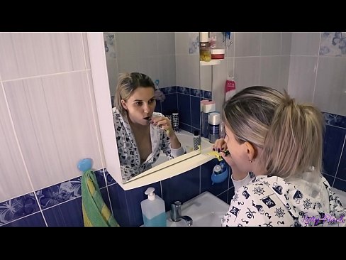 ❤️ Kappen met jong in pyjama eindigt oraal cum in kont - letty zwart ️ Porno at nl.novoporn.ru ❌❤